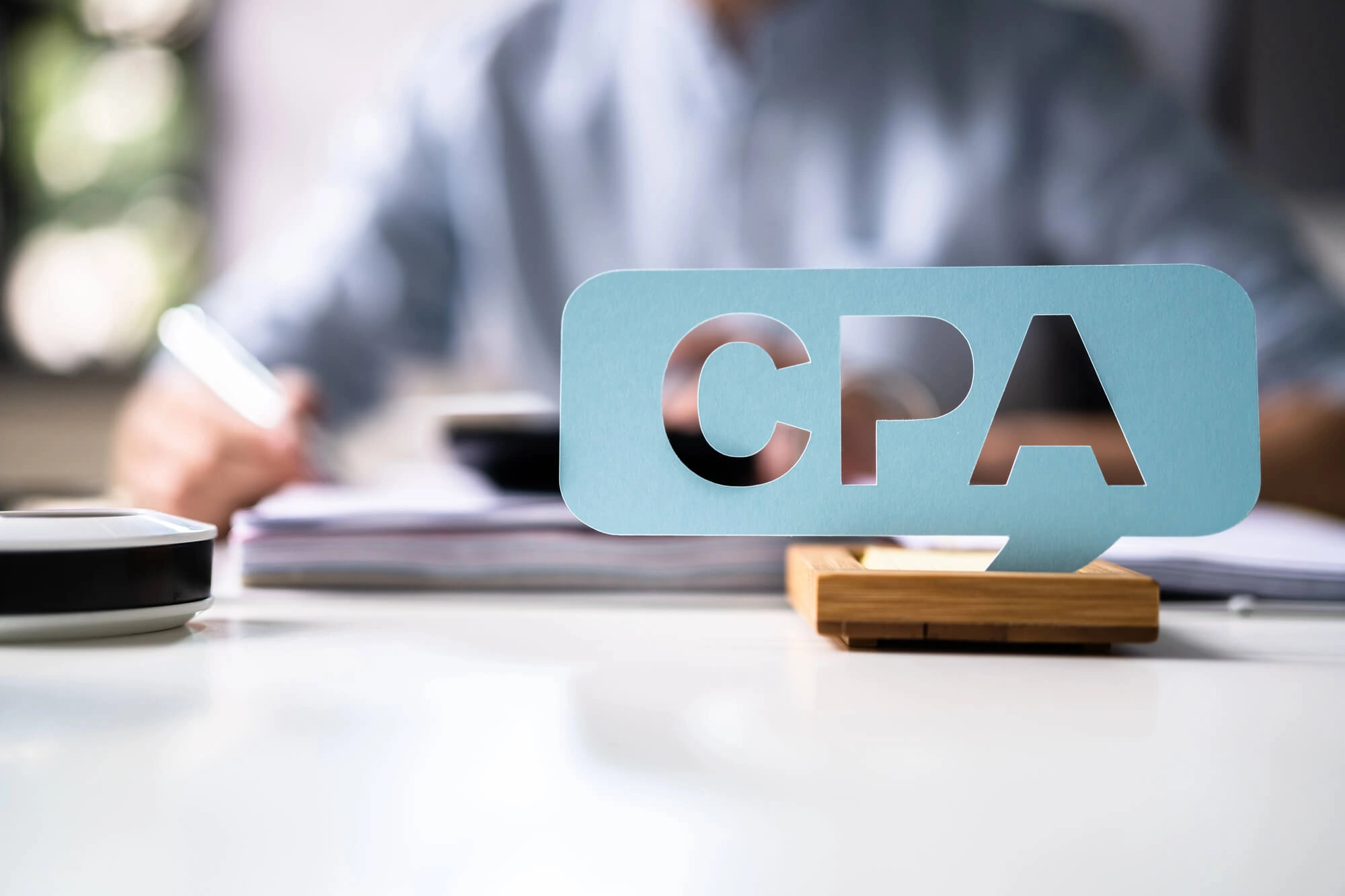 a CPA in Weston
