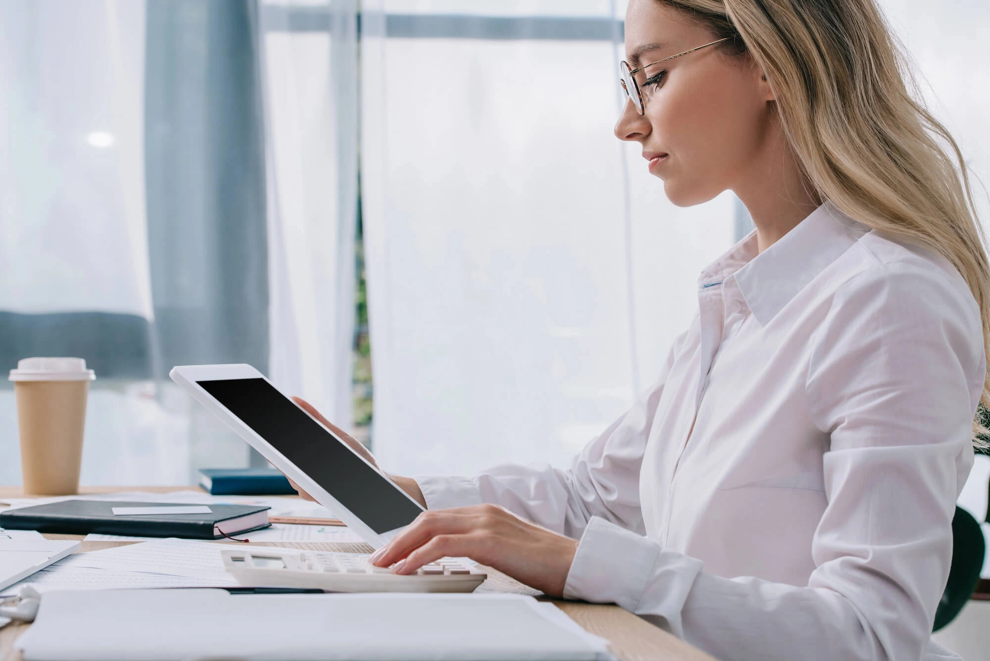 serious-CPA-Accountant-Weston